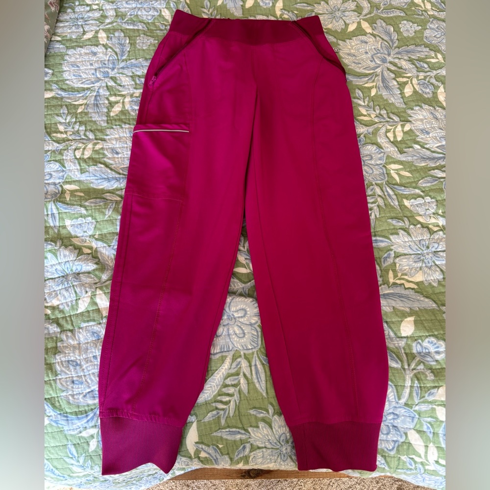 Women’s Pink Infinity Scrub Pants Jogger Style Size XS Petitie